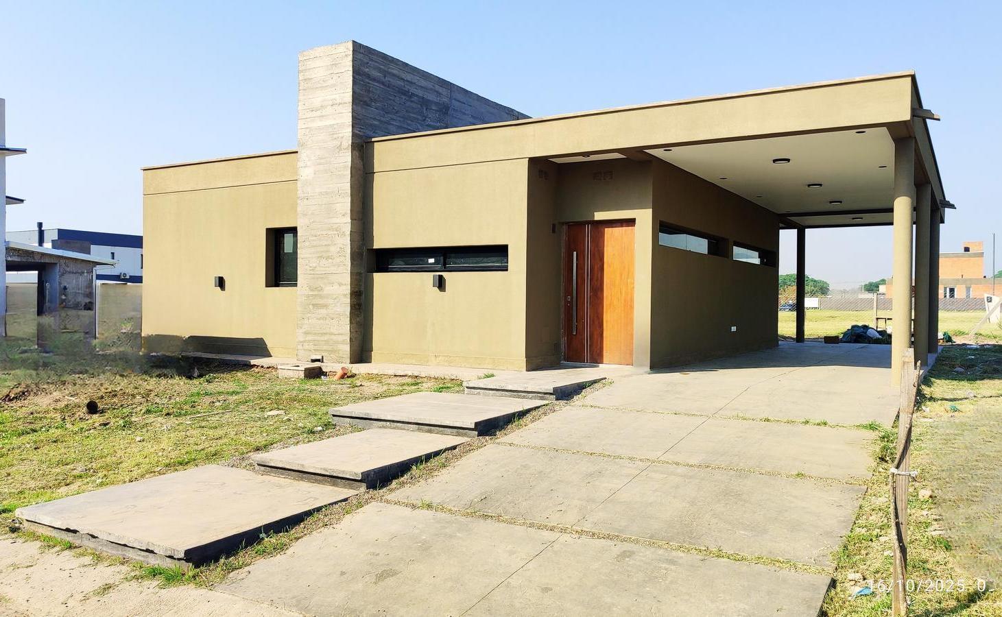 Casa en Country Viento Sur