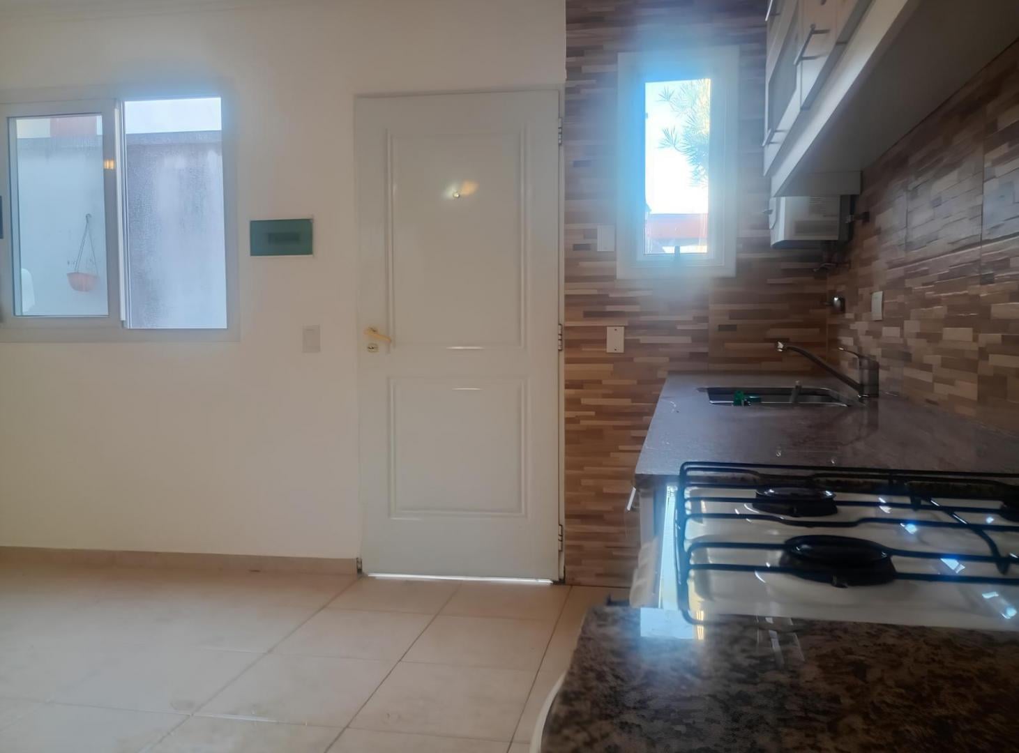 Foto de LAS DEOCUD ALQUILAN PH DE 2 DORMITORIOS | Bº FLORESTA | SAN MIGUEL DE, imagen 2
