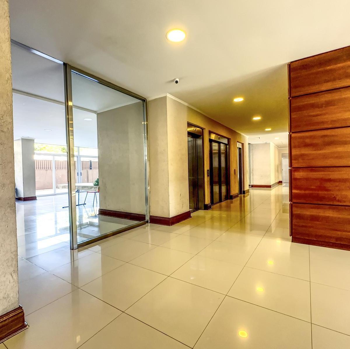 Oportunidad · Apto Crédito · Departamento · 3 Dorm. · Cochera · Aranguren Al 1800 5