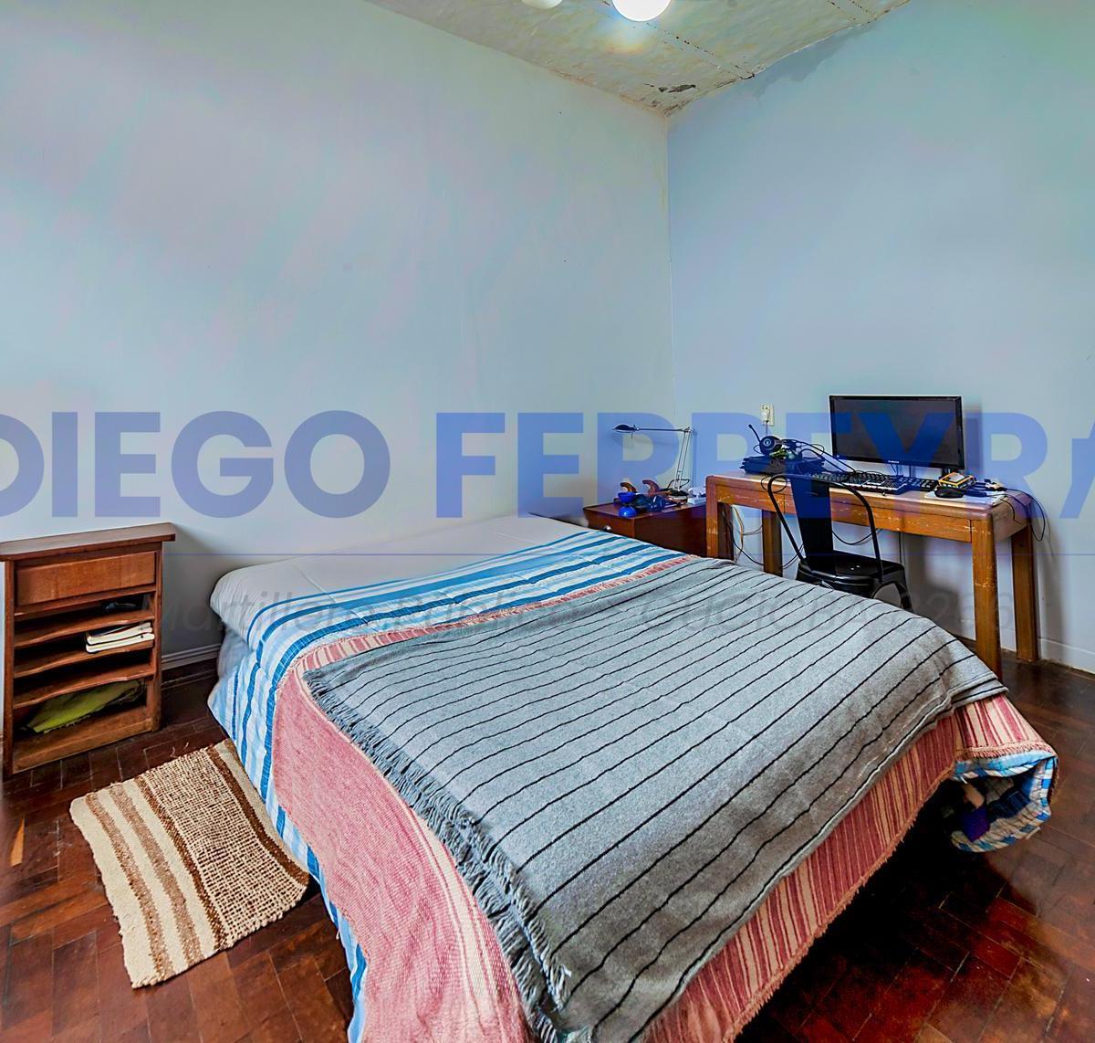 2 Casas en 1. 7 Ambientes Vélez Sarsfield Patio Jardín Cochera 3