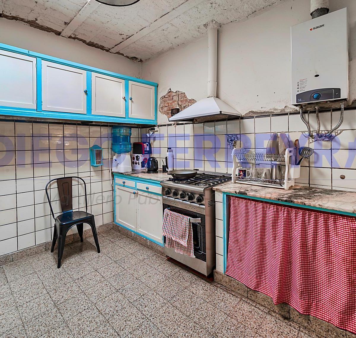 2 Casas en 1. 7 Ambientes Vélez Sarsfield Patio Jardín Cochera 5