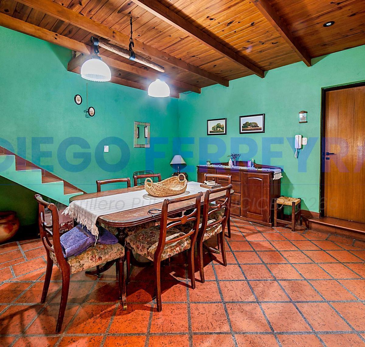 2 Casas en 1. 7 Ambientes Vélez Sarsfield Patio Jardín Cochera 1