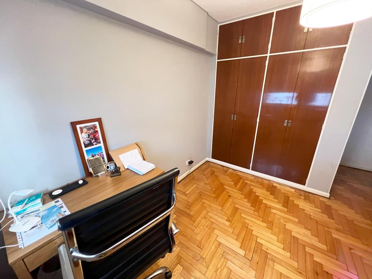 Venta Departamento 3 Ambientes Balcón Caballito. Baulera. Apto Crédito 3