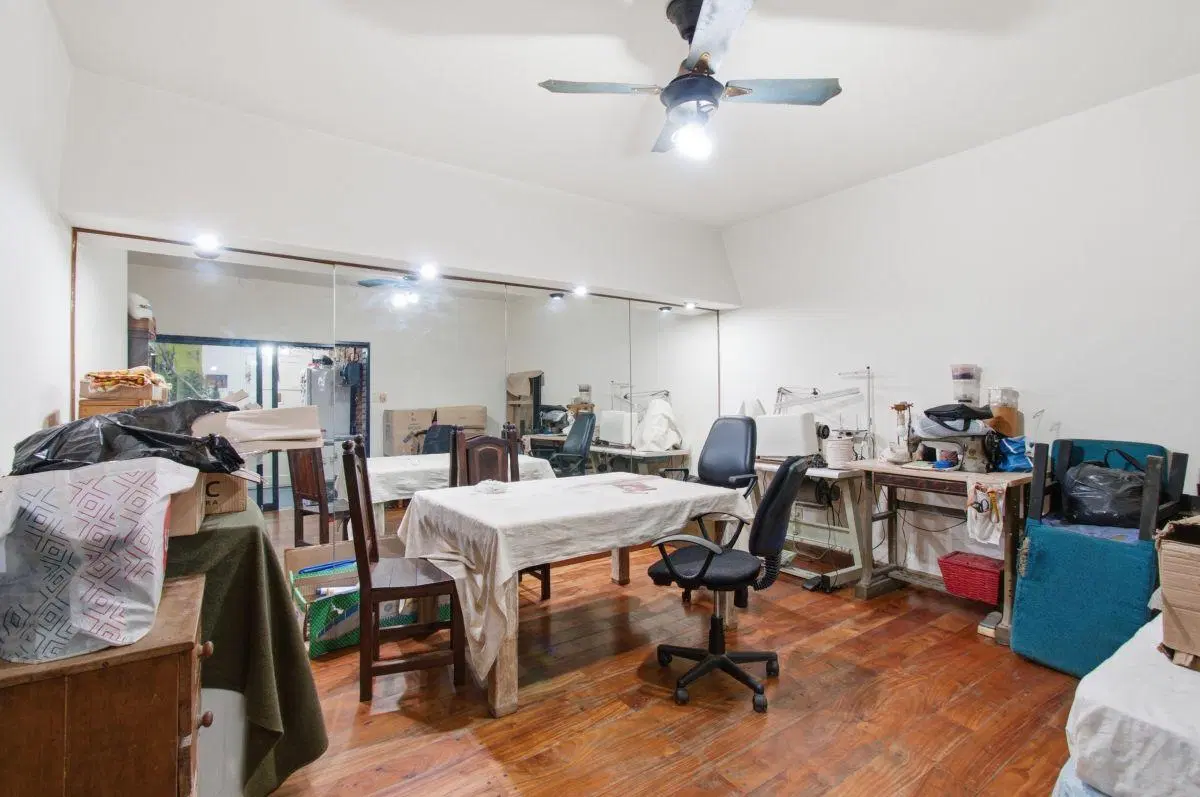 Venta PH 4 ambientes al frente con patio, terraza y parrilla 1