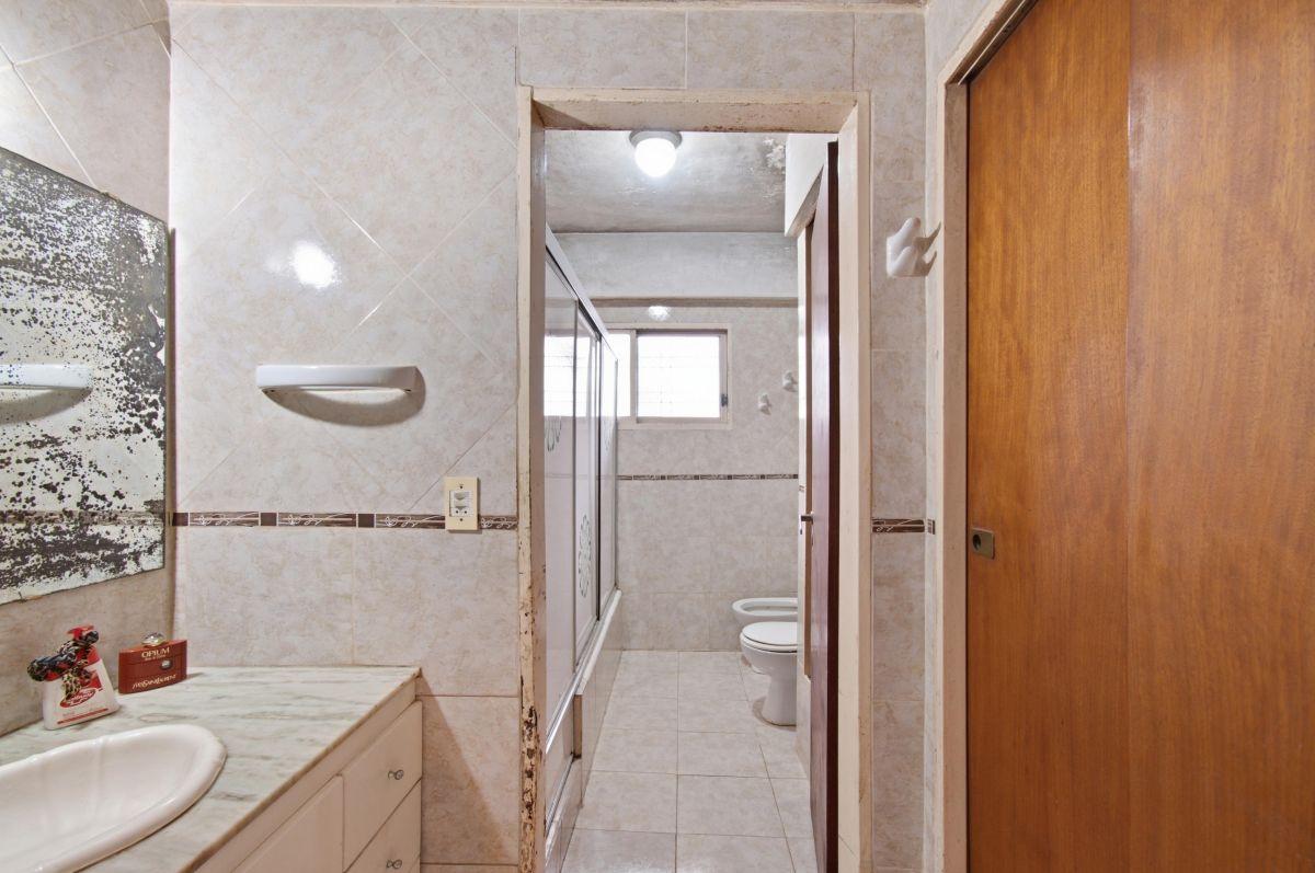 Foto de Venta Casa 5 ambientes en Saavedra | Cochera para 2 autos, patio y, imagen 1