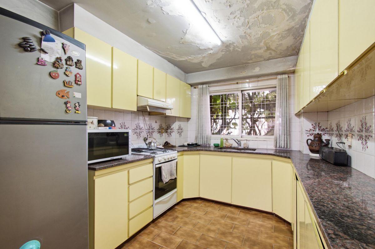 Foto de Venta Casa 5 ambientes en Saavedra | Cochera para 2 autos, patio y, imagen 2