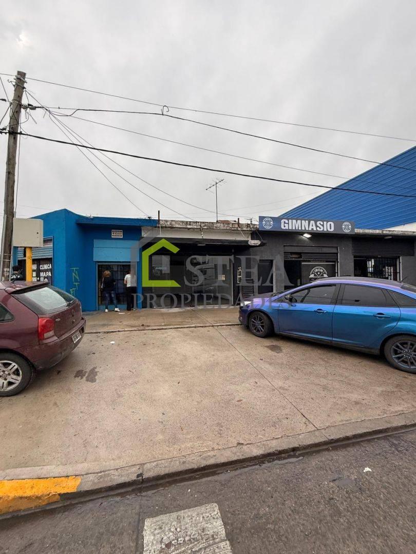 LOCAL COMERCIAL EN ALQUILER - CAMINO DE CINTURA 794