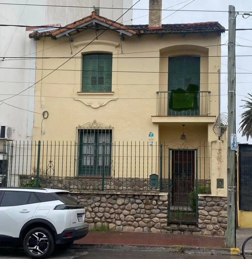Venta de casa en centro de Salta. 1