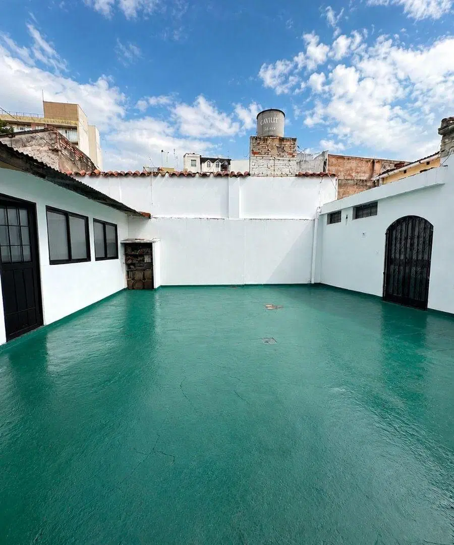 Casa/local en venta en centro de Salta. 4