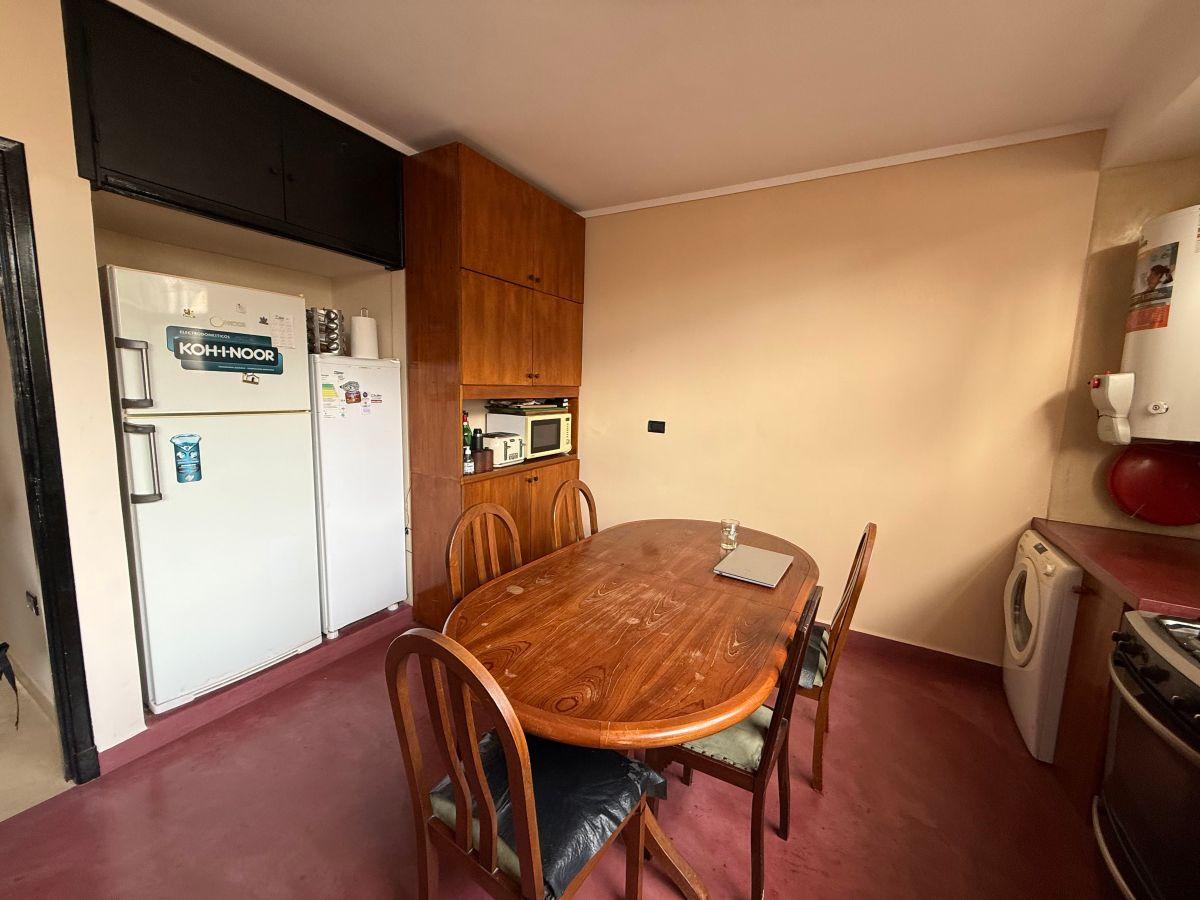 Foto de Departamento de 95 m² con 3 dormitorios en venta en La Plata, imagen 2