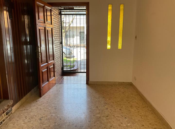 ALQUILER DE HERMOSA CASA 4 AMBIENTES EN OLIVOS GOLF CLUB 5