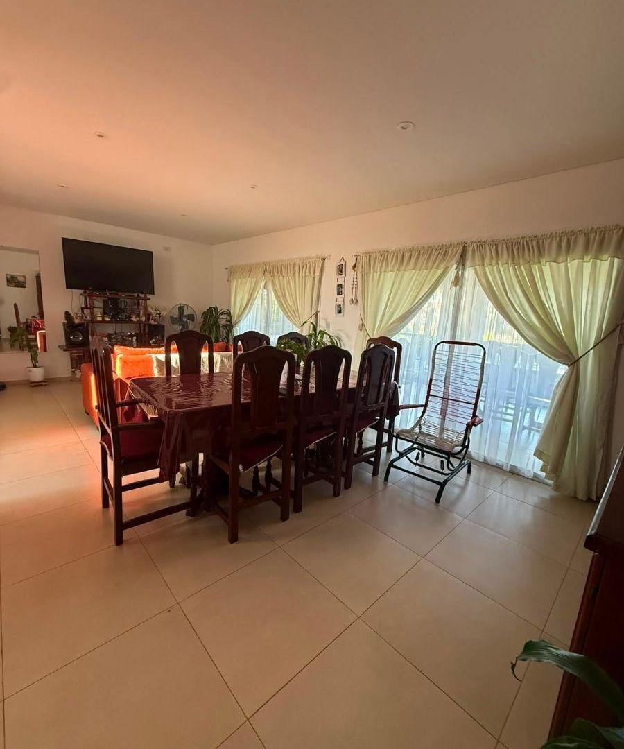 Foto de Venta hermosa casa desarrollada en 2 plantas en San Sebastián área 13, imagen 5