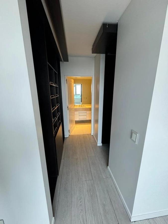 Venta y Alquiler 3 Amb C/coch Torres del Yacht 5