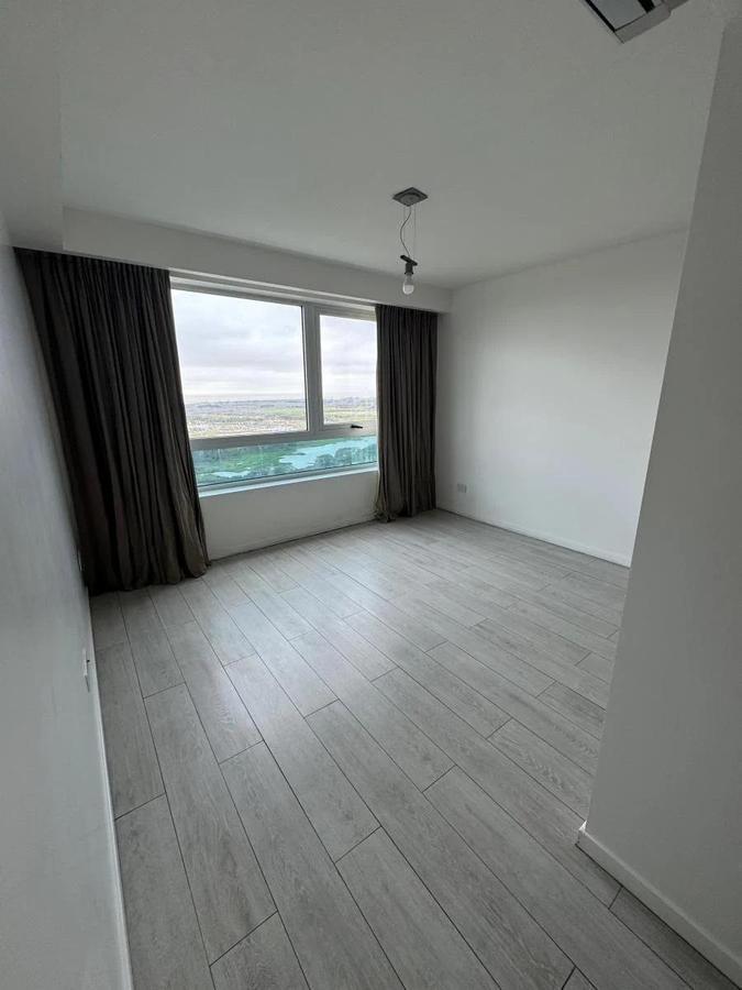 Venta y Alquiler 3 Amb C/coch Torres del Yacht 3