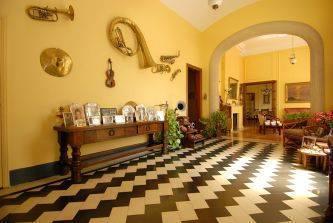Estilo Frances - Suipacha 1100 y Arenales - 385 m² 9 Amb C/dep - Plaza San Martin 5