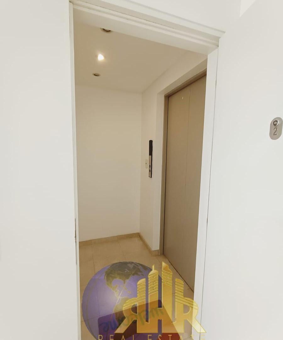 Foto de LE PARC BOULEVARD PISO ALTO 130Mts 2DORM/COCH., imagen 2