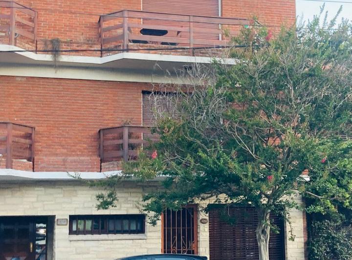 Dpto en alquiler amoblado, plazo máximo 12 meses.- 2