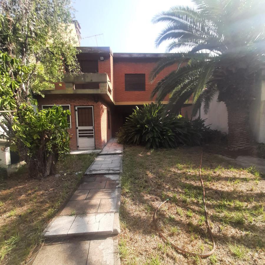Venta de Casa 7 Ambientes en San Miguel 2