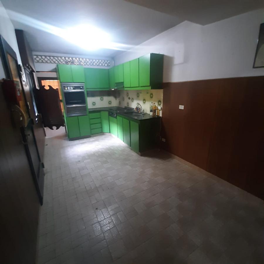 Venta de Casa 7 Ambientes en San Miguel 4
