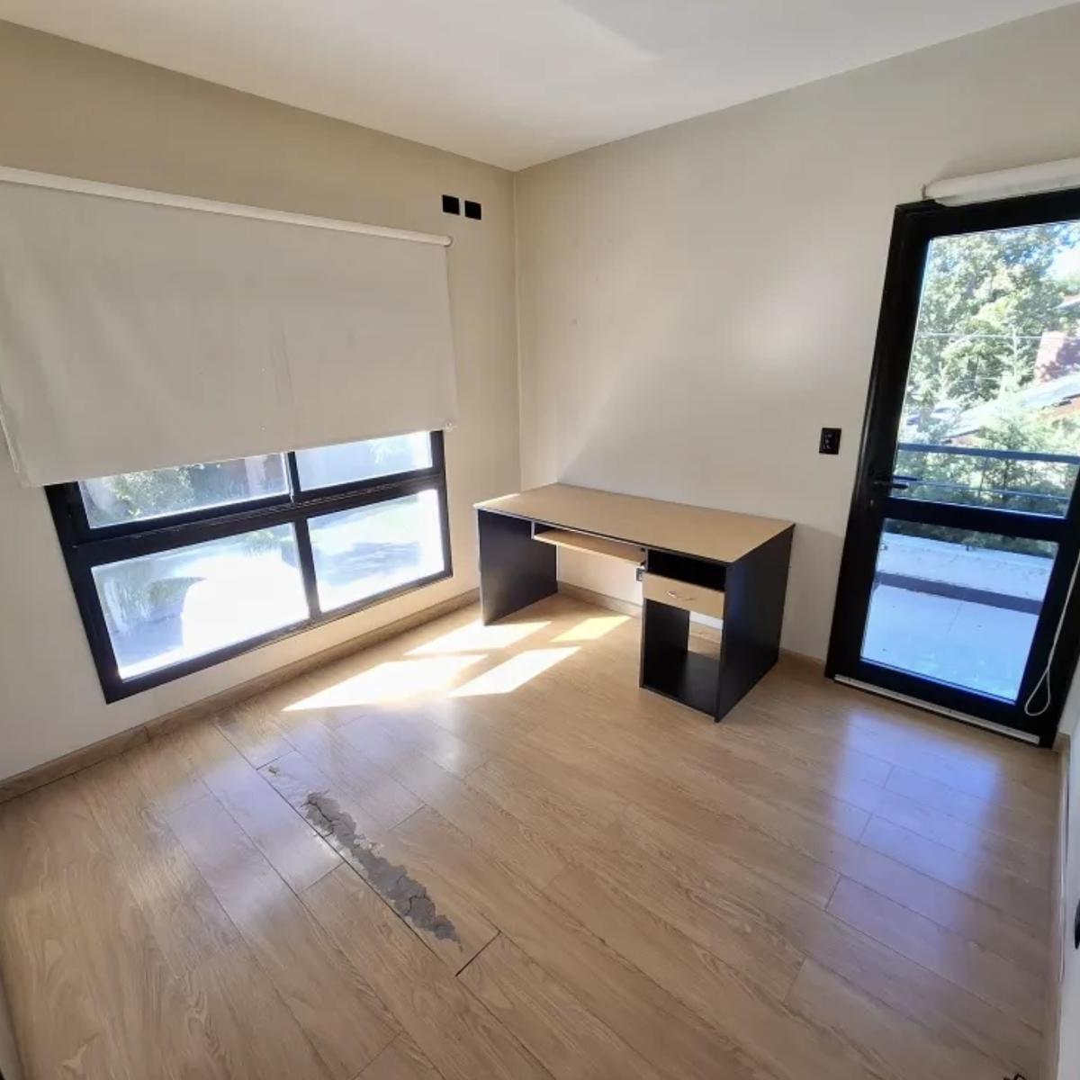 Casa en Venta en Country San Miguel de Guiso 5