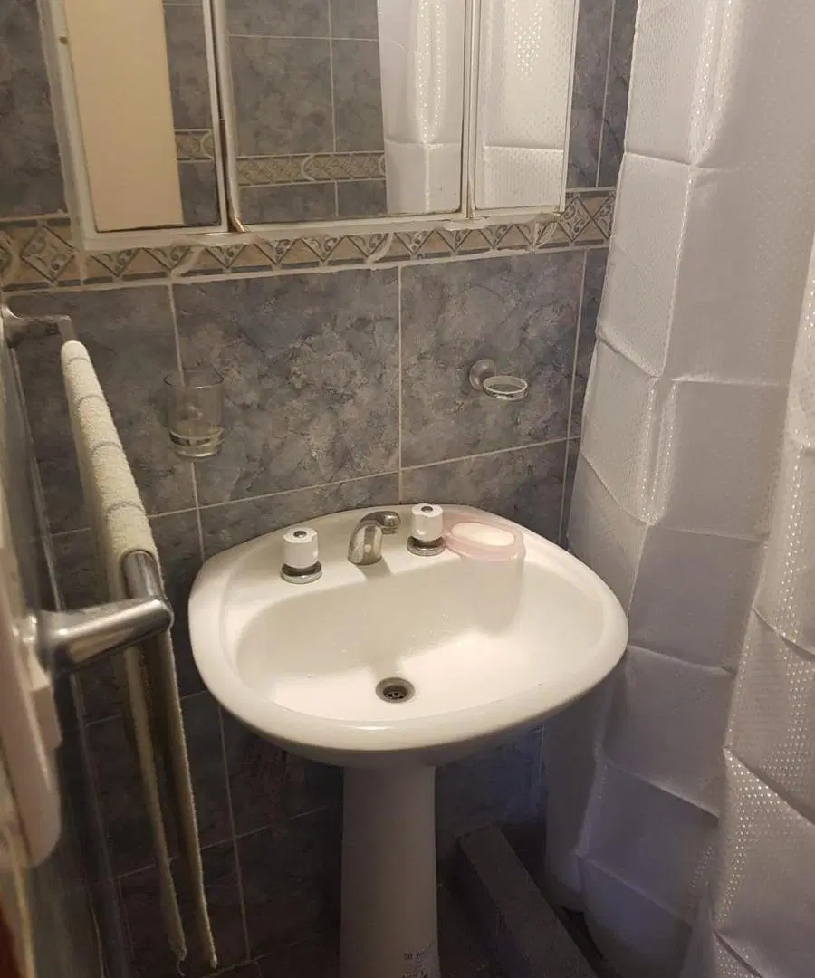 Departamento en Mar De Ajo Avenida Costanera 98 (Esquina Avellaneda) 3
