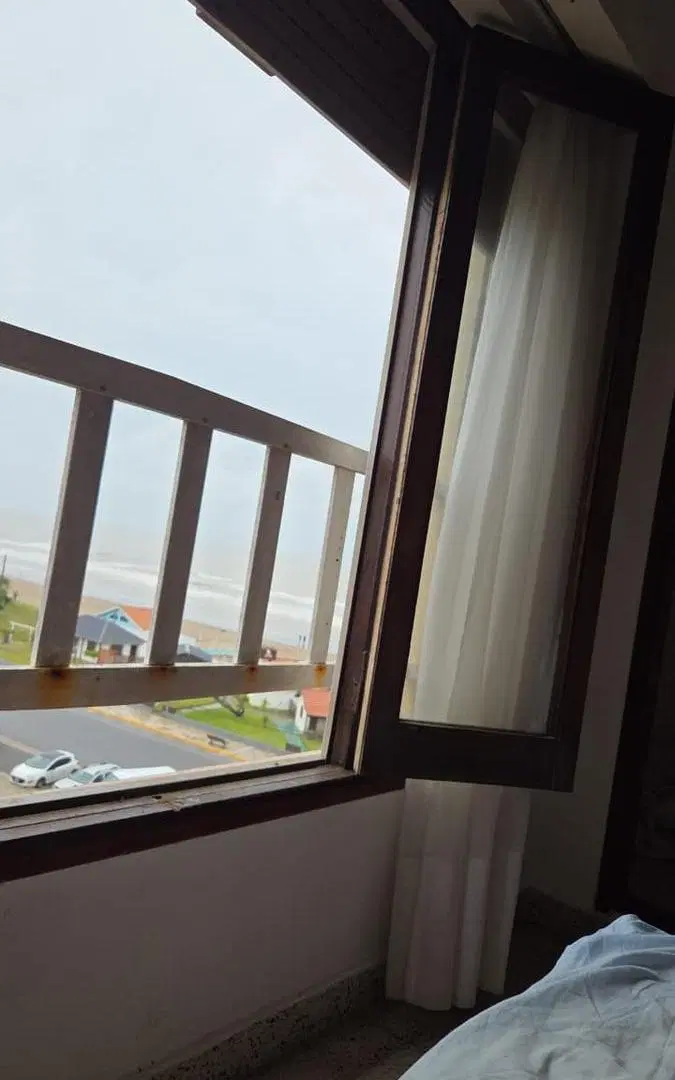 Departamento en Mar De Ajo Avenida Costanera 98 (Esquina Avellaneda) 4