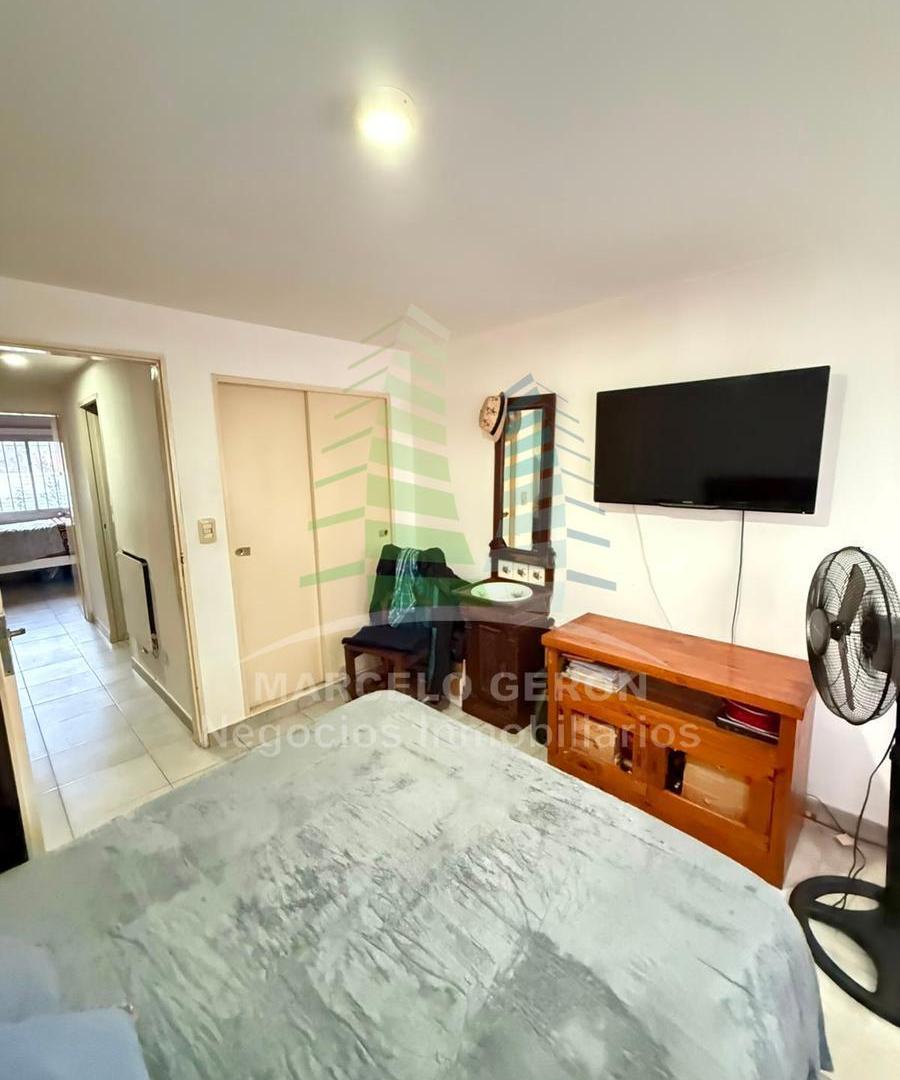 Foto de Triplex en venta en Muñiz con patio, imagen 3