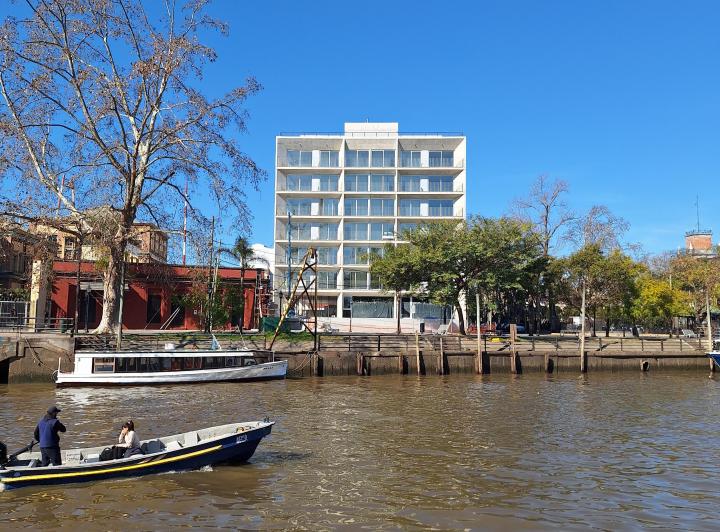 DOMUS DELTA. A ESTRENAR. MODERNO Y LUMINOSO. VISTAS AL RIO. SEGURIDAD 24 HRS 2