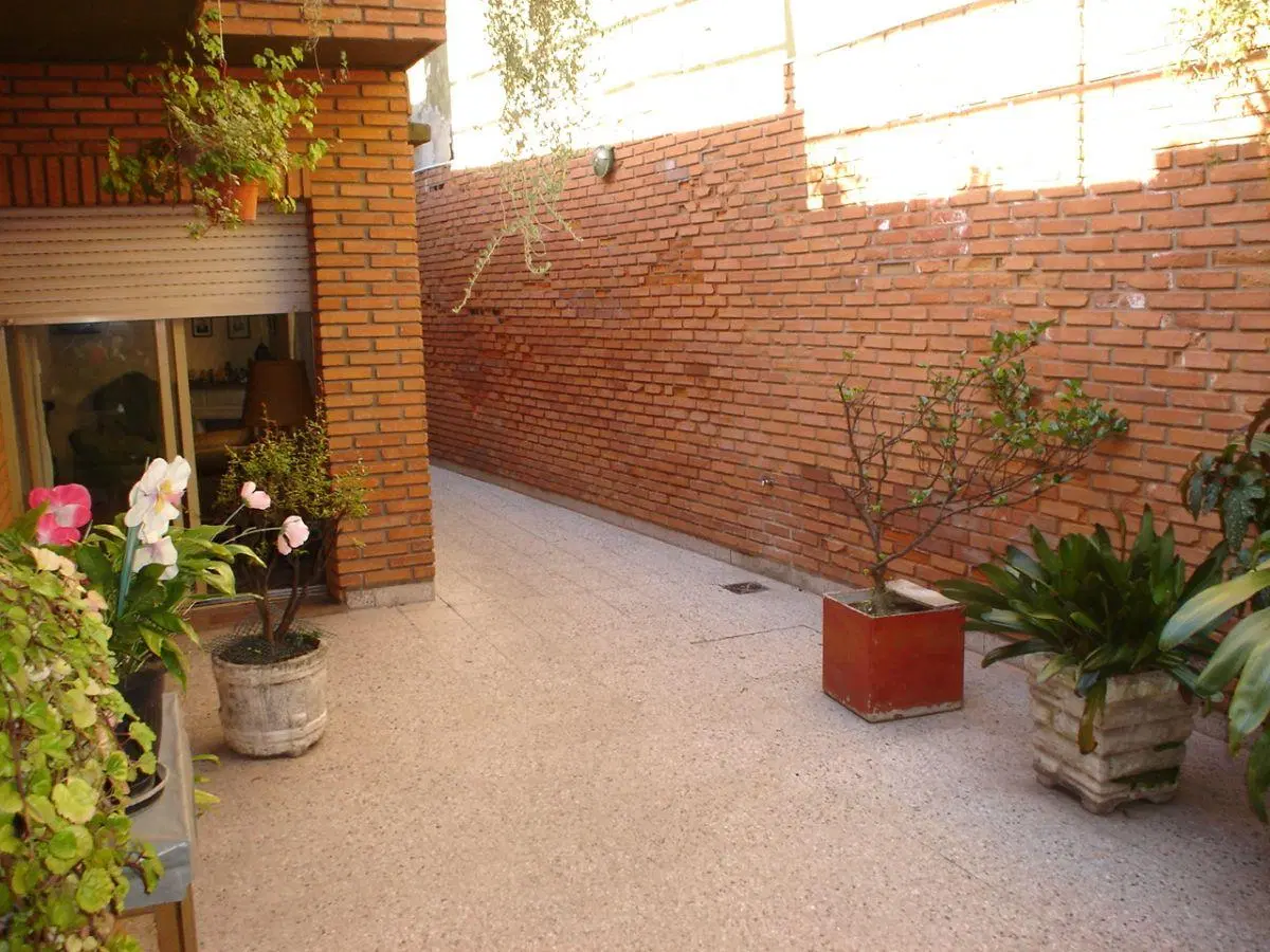 Venta Local Comercial con Vivienda en Balvanera 5