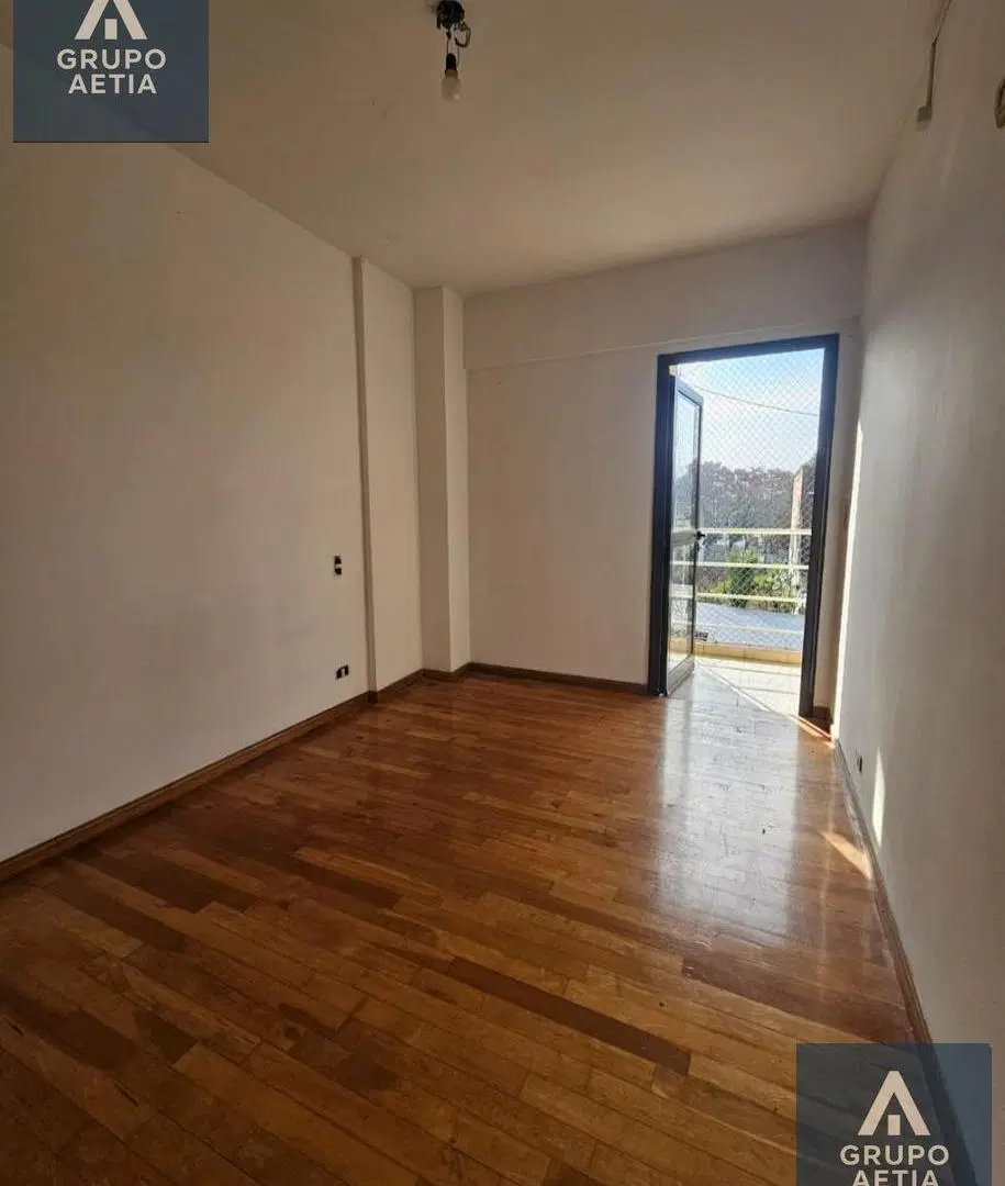 Alquiler Departamento en Quilmes 3 Amb c/ cochera 5