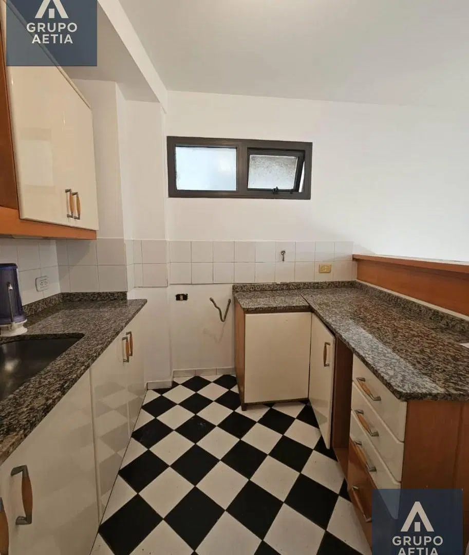 Alquiler Departamento en Quilmes 3 Amb c/ cochera 1