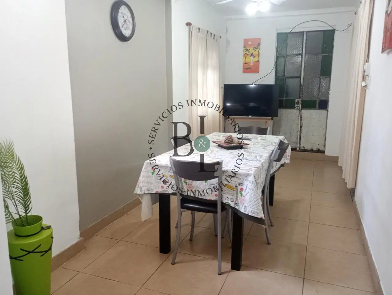 Casa en zona  colegio San Roque 4