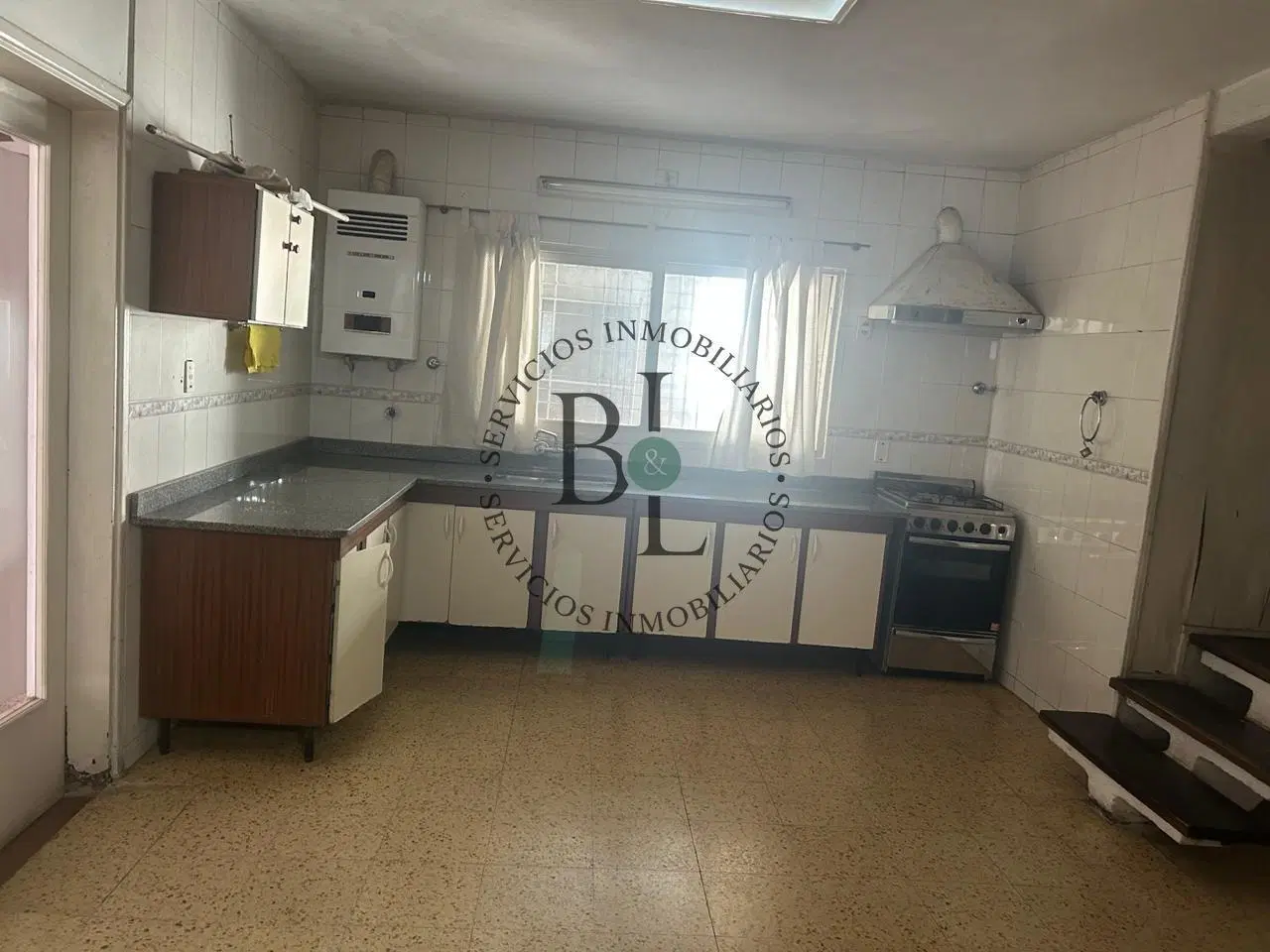 Casa 4 dormitorios Mariano comas 2
