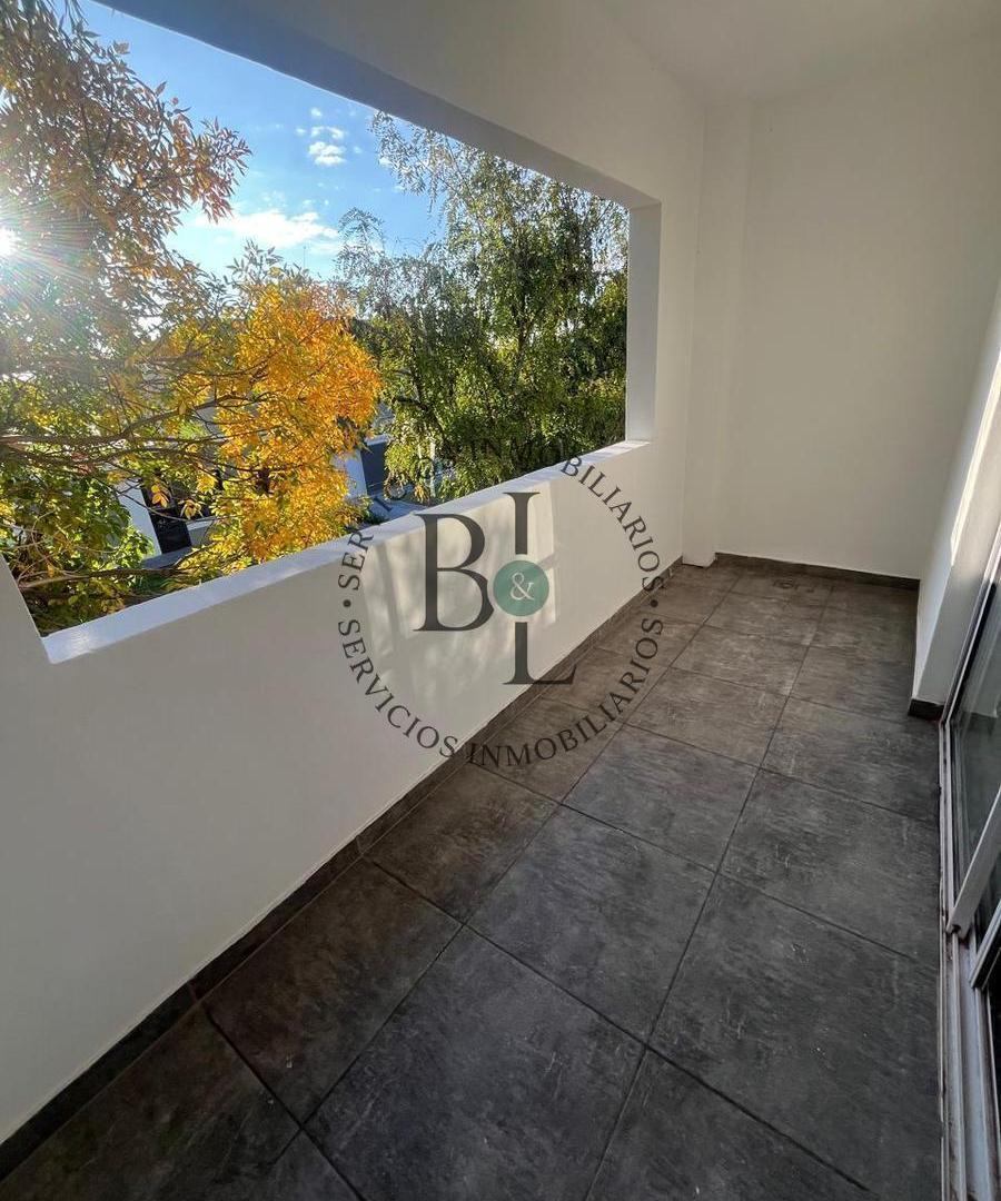 Foto de Departamento en venta de 1 dorm en sargento cabral, imagen 2