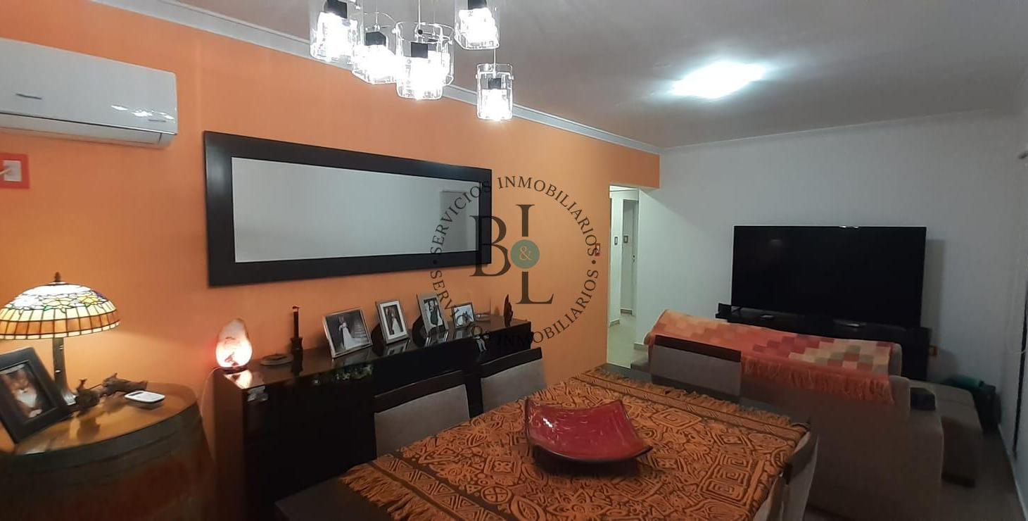 Foto de Departamento de 2 dormitorios y cochera en barrio Constituyentes., imagen 3
