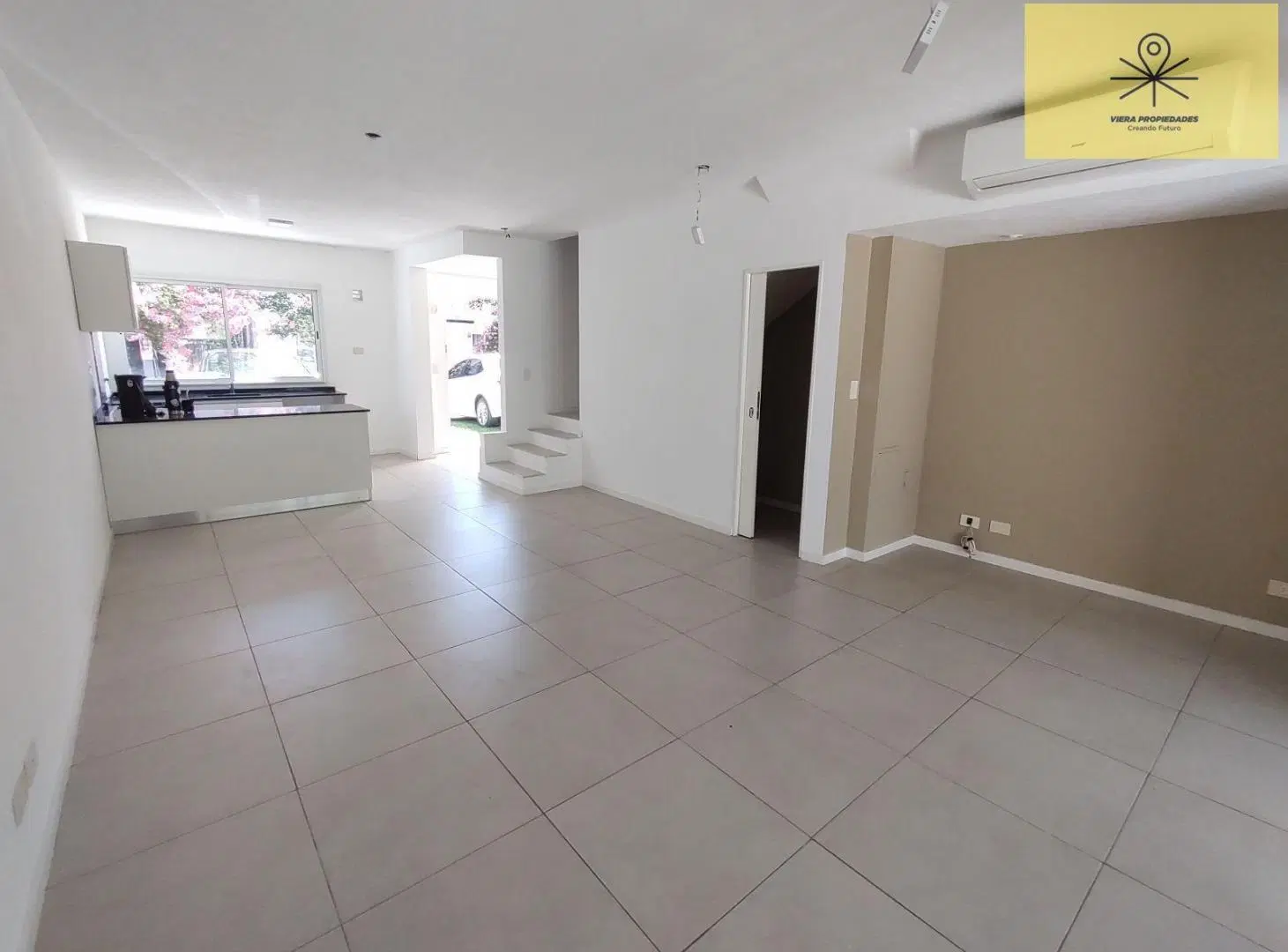 ALQUILER Duplex 3 amb en suite jardín pileta cocheras Jardines de Milberg 2
