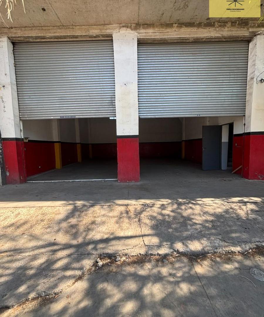 Foto de ALQUILER local 80 m2 y altura 4.8 mt APTO comercial Tortuguitas, imagen 3