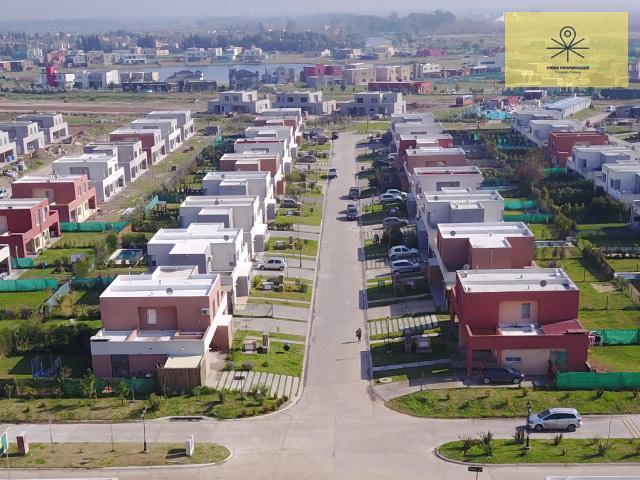 Foto de Venta Casa 3 AMB en Construccion FINANCIA PESOS Santa Guadalupe Pilar, imagen 3