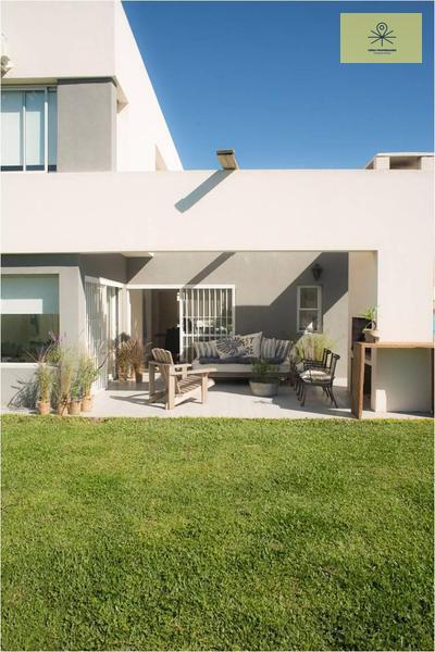 Foto de Venta Casa 3 AMB en Construccion FINANCIA PESOS Santa Guadalupe Pilar, imagen 4