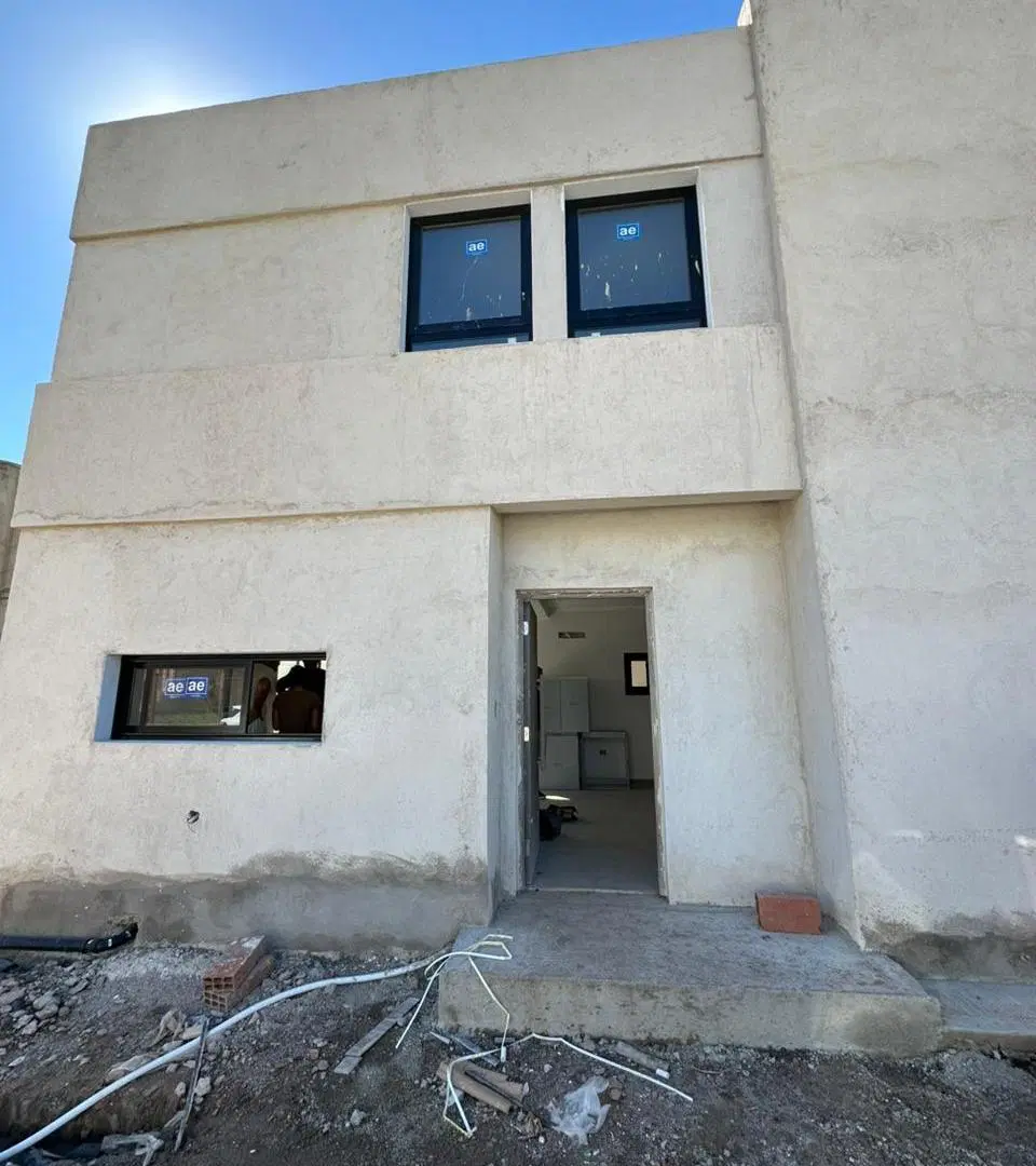 CASA EN VENTA - DOCTA AVENIDA 5