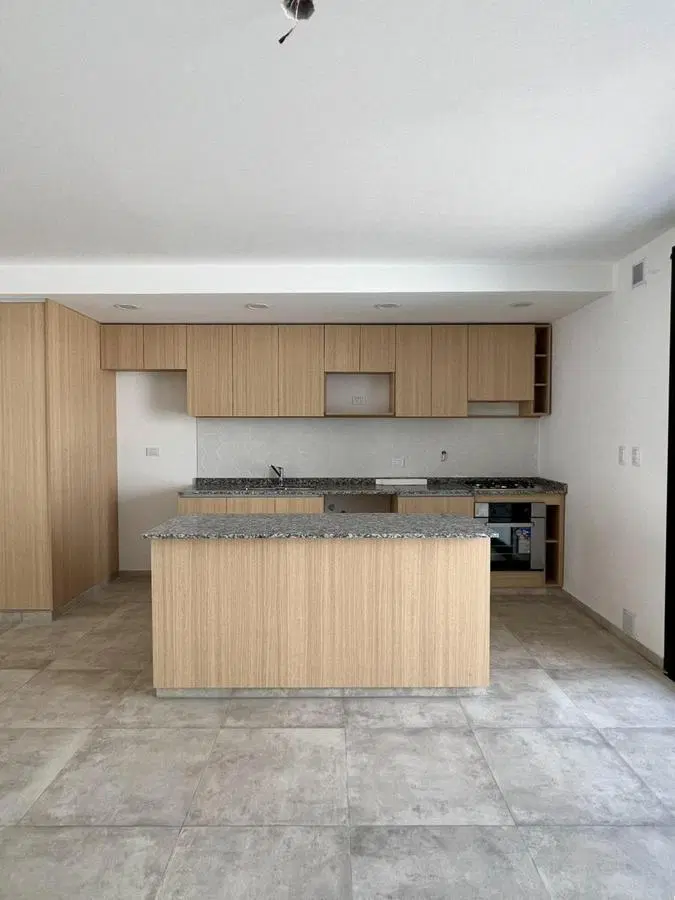 DUPLEX FRENTE A ESPACIO VERDE - SOLARES DE MANANTIALES 4