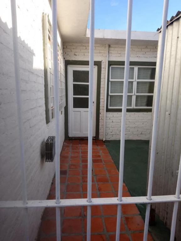 Foto de Venta. Oportunidad !! PH de 4 Amb + Departamento 3 Amb. al fondo. Barrio Las Américas., imagen 5