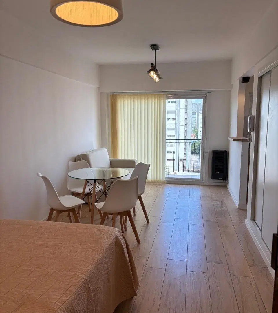 Departamento en Venta en Güemes 4