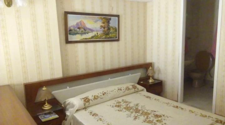 Venta Depto en Duplex 6 Ambientes - Calle - 3 Baños - Cochera - Centro 5