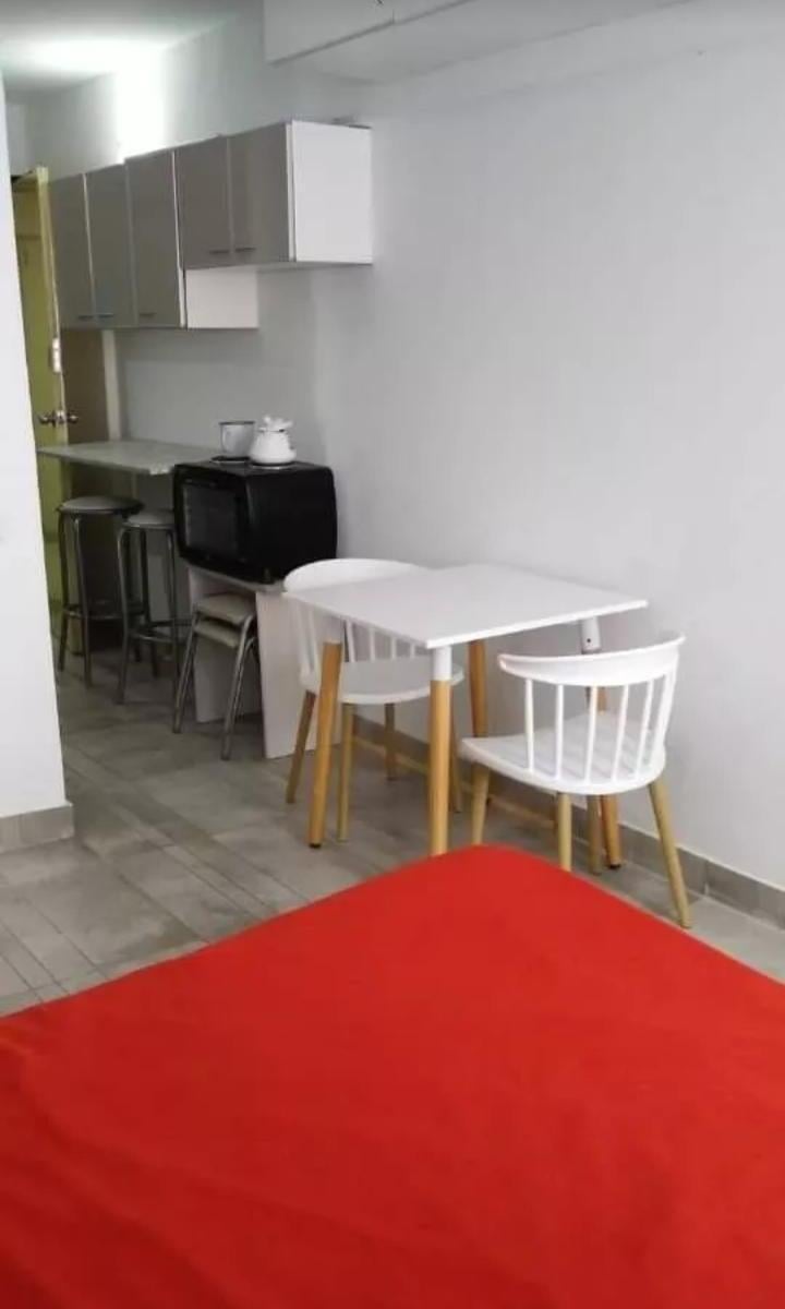 VENTA 1 AMBIENTE A LA CALLE RECICLADO - LURO Y CORRIENTES