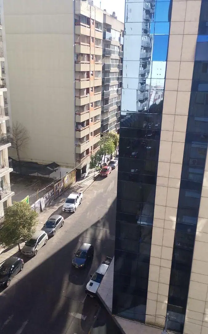 VENTA OFICINA A LA CALLE- PLENO CENTRO 5