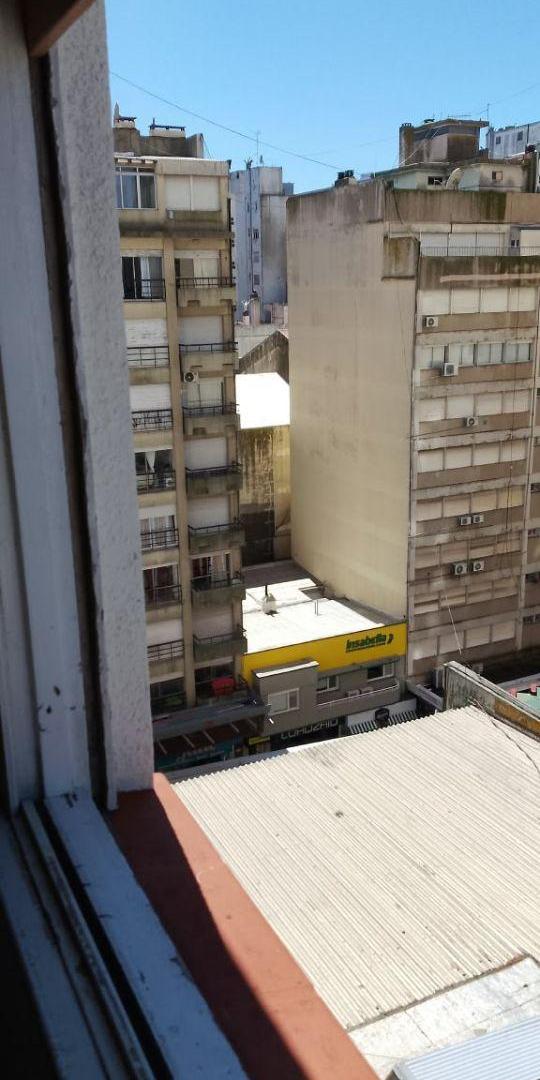 Foto de ALQUILER 24 MESES- 2 AMBIENTES -SAN LUIS Y PEATONAL, imagen 2