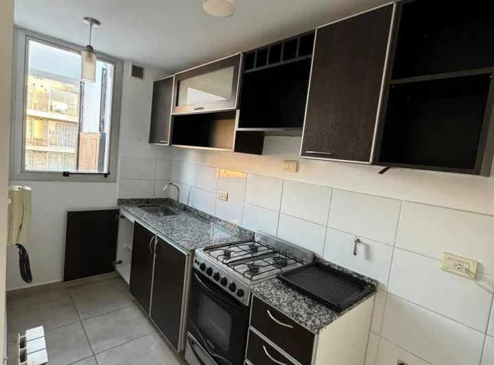 ALQUILO HERMOSO DPTO EN BARRIO GENERAL PAZ C/ COCHERA Y BALCON TERRAZA C/ ASADOR 2