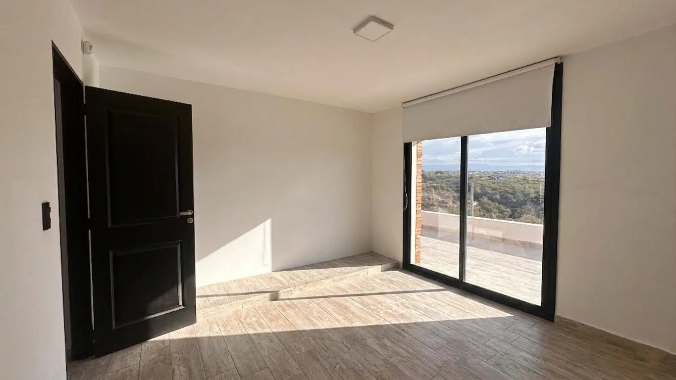 VENTA CASA 3 DORMITORIOS VILLA PARQUE SIQUIMAN CON PLANOS Y ESCRITURA 4
