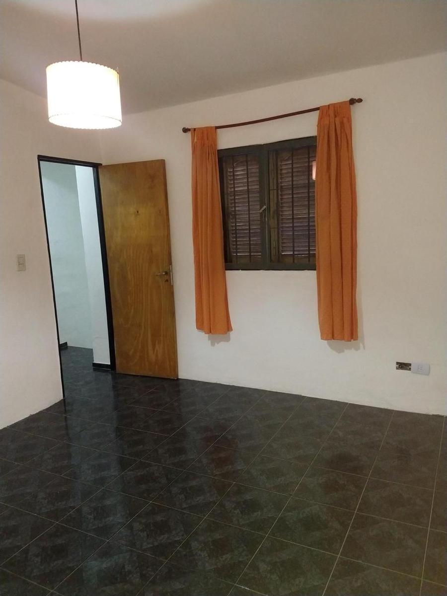 Casa en Venta Bario Rene Favaloro 3 Dorm. y Pileta Apto Bancor en Trámite 4